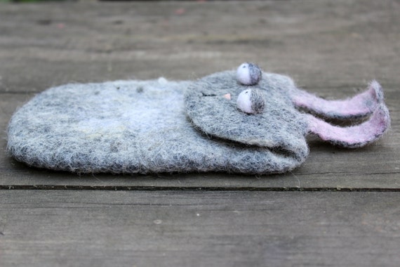 Case phone rabbit Felt phone caseEco-Friendly wool mobile case Wool mobiles coverI Case rabbitBunny phone case