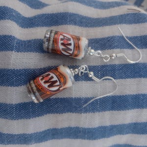 Root Beer Drink Can Soda Pop Lovers Hangoorbellen met sterling 925-zilveren haken