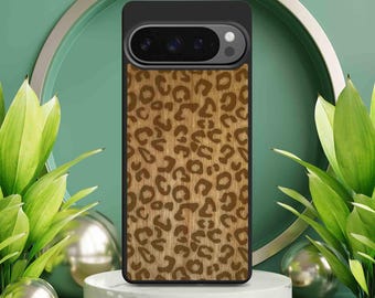 Cheetah Animal Print Wood Phone Case for Google Pixel 10 9 8 7 6 – Sustainable Eco-Friendly Gift