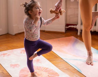 Kids Yoga Mat &quot;Little Lion&quot; – Eco-Friendly Toddler Yoga Mat with Lion Paw Print | Non-Slip | Biodegradable | Hand-Painted Watercolor Design