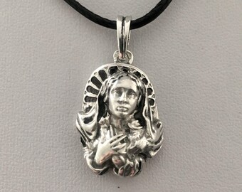 925 silver Santa Maria pendant