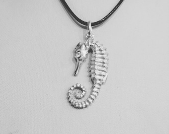 Hippocampus pendant silver 925