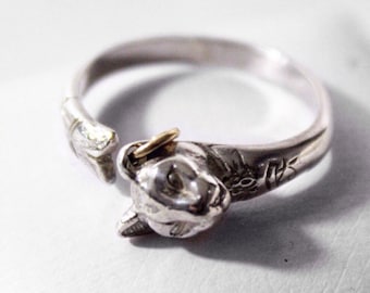 Egyptian cat ring