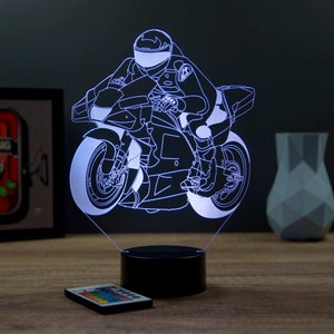 Lampe de chevet personnalisable veilleuse illusion 3D Moto GP 16 couleurs & télécommande image 4