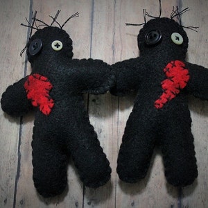 Black VooDoo style dolls-Dark Valentine dolls-Broken heart-BFF dolls-Primitive felt dark dolls-Set of 2 Dark Love dolls-Break-up dolls image 2