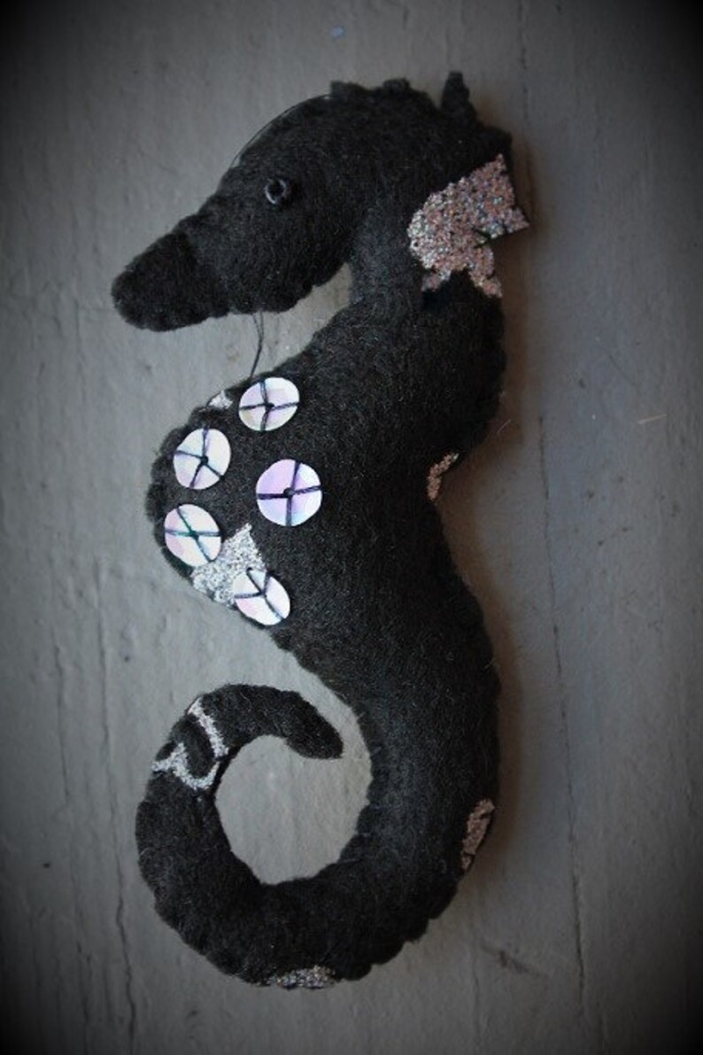 Seahorse ornament-Dark seahorse-Felt Heart Seahorse-Handmade felt ornament-Ocean life-Dark Valentine gift-Beach theme-Nautical ornament image 1