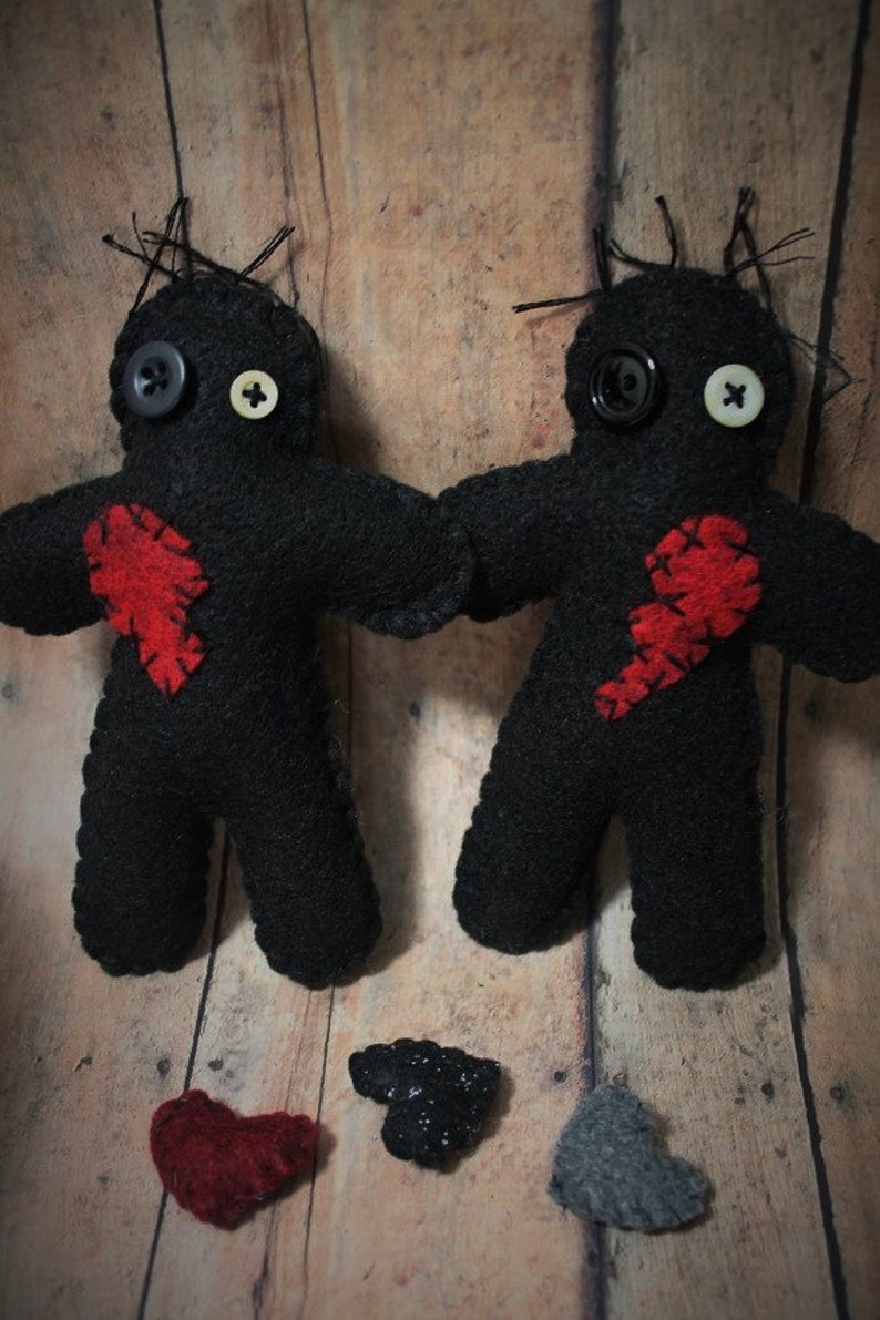 Black VooDoo style dolls-Dark Valentine dolls-Broken heart-BFF dolls-Primitive felt dark dolls-Set of 2 Dark Love dolls-Break-up dolls image 3