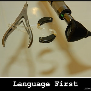 Language First Print - Gesigneerd (achterkant van de print)