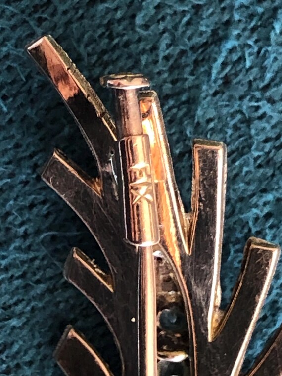 Broche Jeanne d'Arc française Art nouveau en remplissage d'or FIX - France
