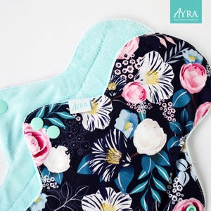 LILY & ROSES Cloth Pad : Soft Minky, Bamboo, Zorb Absorbent Layer
