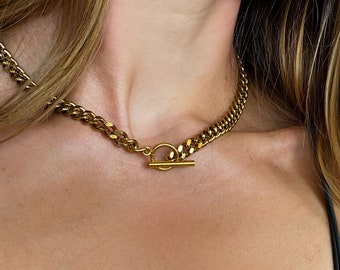 18k gold necklace, chunky necklace, OT Toggle Choker, T-Bar Necklace, cuban necklace gold