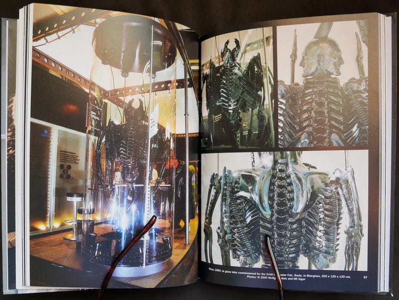 H R Giger (2002) av Stanislav Grof & H R Giger - Taschen SC, rikt illustrerad fantasy- och sci-fi-konstnär bakom Alien-serien. bild 4