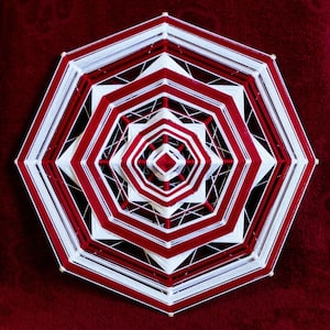 Star Mandalas - Space Transforming - Amulet - Woven Yarn Mandala - God&#39;s Eye - Ojo de Dios - Boho Wall Hanging - in Slavic Color