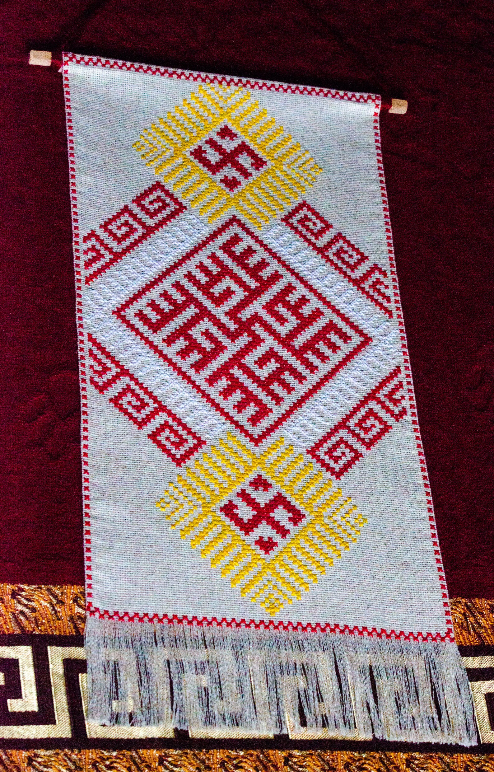 hanging-wall-amulet-for-home-slavic-odolen-trava-vseslavets-overcoming