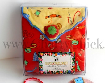 Mary Engelbreit Sewing Kit - Sewing Pins - Mary Englebreit - Mary Engelbreit fabric - Gift for Quilters - Sewing Case