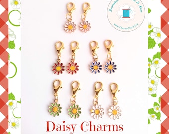 Flower zipper charm pair - Daisy zipper pull pair - Flower Planner Charms - Daisy Charm - Flower Charm - Flower zipper pull - Flower pull
