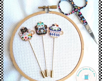 Cat Counting Pin - Kitten Counting Pins - Cross Stich counting pin - Gift for Cross Stitchers - Embroidery - Cross Stitch - Cat tea cup