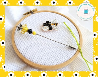 Bee Counting Pin - Bee - Crossstitch Pin - Flower Pin - Gift for Cross Stitchers - Decorative Pin - Marking Pin - Pokie Tool - Count Pin