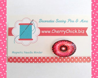 Pink Needle Minder - Oval Needle Magnet - Quilting Needle Minder -  Gift for Quilter - Embroidery - Sewing Gift - Graphic magnet