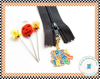 Trick or Treat zipper charm - Trick or Treat zipper pull - Halloween Planner Charm - Halloween zipper Charm - Halloween zipper pull