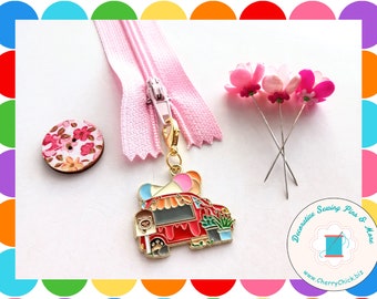 Ice cream zipper pull - Ice cream cone zipper charm - Ice cream Planner Charms - Ice Cream Cone Charms - Bag charms - Pouch Charms