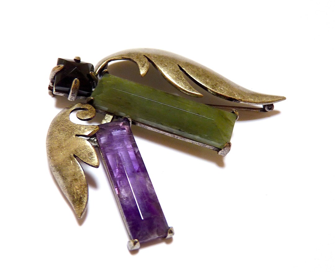 お歳暮・冬ギフト特集2024 PARIS NARDIN DELPHINE Brooch, Natural Jewelry, Amethyst アクセサリー