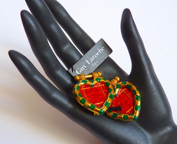 Broche Vintage GUY LAROCHE Paris - Cœur émaillé, Doré, Occasion