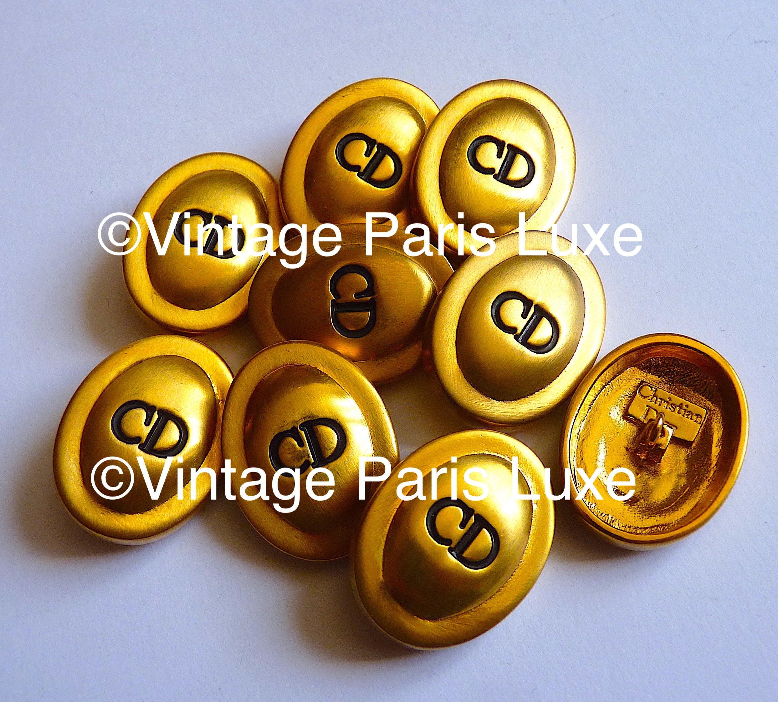 Authentic CHANEL CC Logo Mark Gold Earrings Vintage Round shape #3