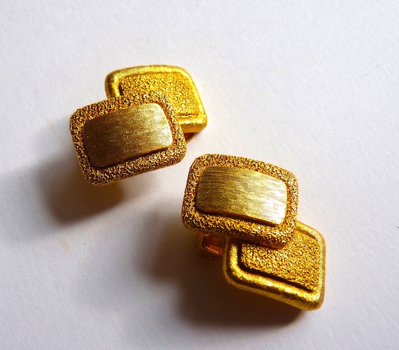 Broche Vintage Orena Paris - En Métal Doré - Occasion En Bon état