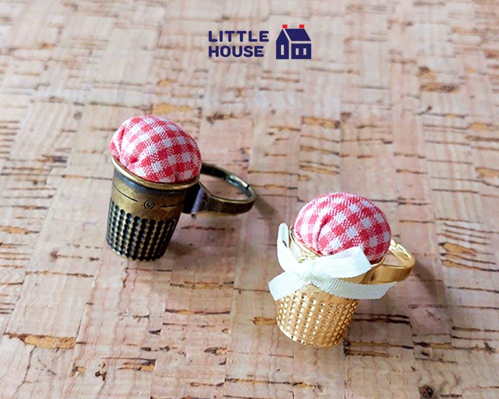 Little House: Pincushion Thimble Ring / FLAT RATE SHIPPING