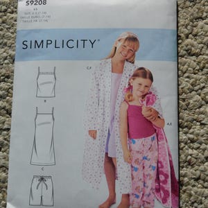 SIMPLICITY #9208 Girls&#39; Pajama Sewing Pattern