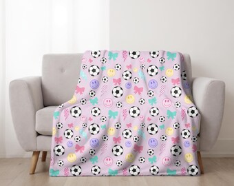 Manta de felpa de terciopelo morado con diseño de fútbol, manta de fútbol para niñas, manta de fútbol para niñas, manta con cara sonriente