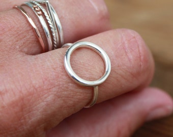 Open Circle Ring, Sterling Silver Circle O Ring - can also be worn as a knuckle or midi ring