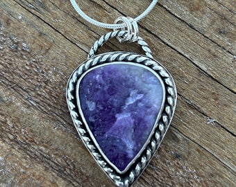 Purple Amethyst Pendant, Amethyst Quartz Necklace, Rough Cut Amethyst Jewelry