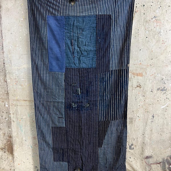 Vintage Japanese indigo dyed Boro patched fabric #4125