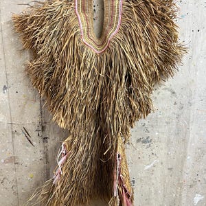Vintage Japanese Mino hand woven straw rain cape #3739
