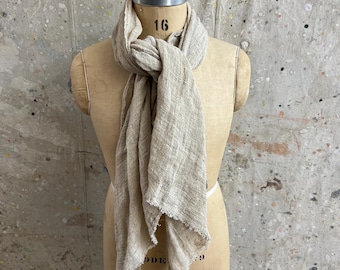 小物 eaphi BOUCLE SUKASHI SHAWL beige BOUCLE SUKASHI SHAWL