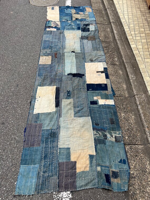 ☆パッチワーク古布藍型染絣縦100✖️横108cm☆ ☆パッチワーク古布藍型染絣縦100✖️横108cm☆