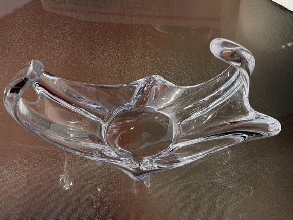 Cofrac Art Verrier French Crystal Splash Bowl - Signed Mid-Century Freeform Wave Centerpiece - Vintage France Art Glass View 3