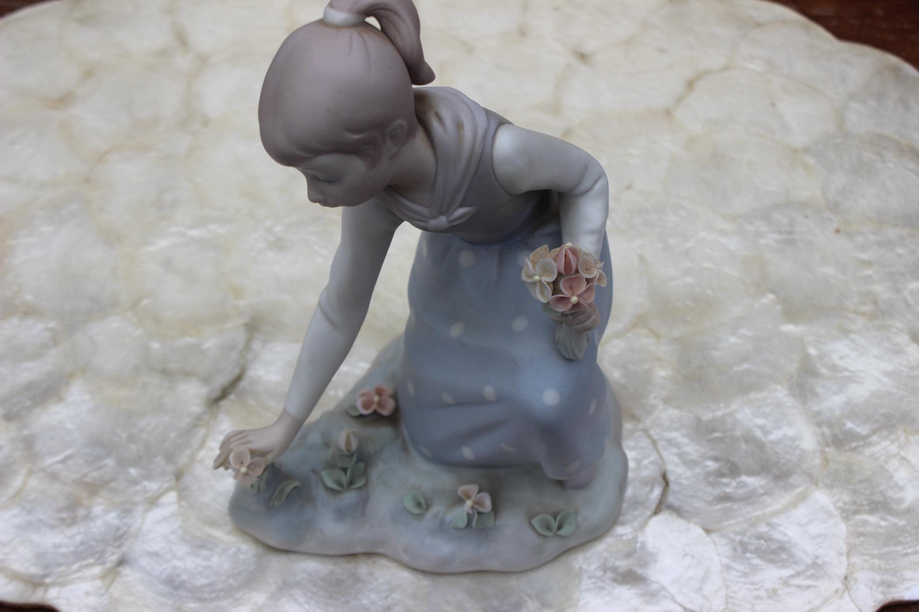 XX Lladro Girl Picking Flowers - Etsy