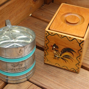 Woodpecker Woodware Nesting Rooster Containers