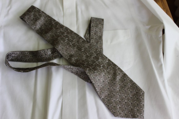 100% Silk Vintage Pierre Cardin Tie - image 1