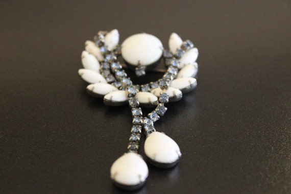 Vintage Milk Glass  / Blue Rhinestone Brooch - image 3