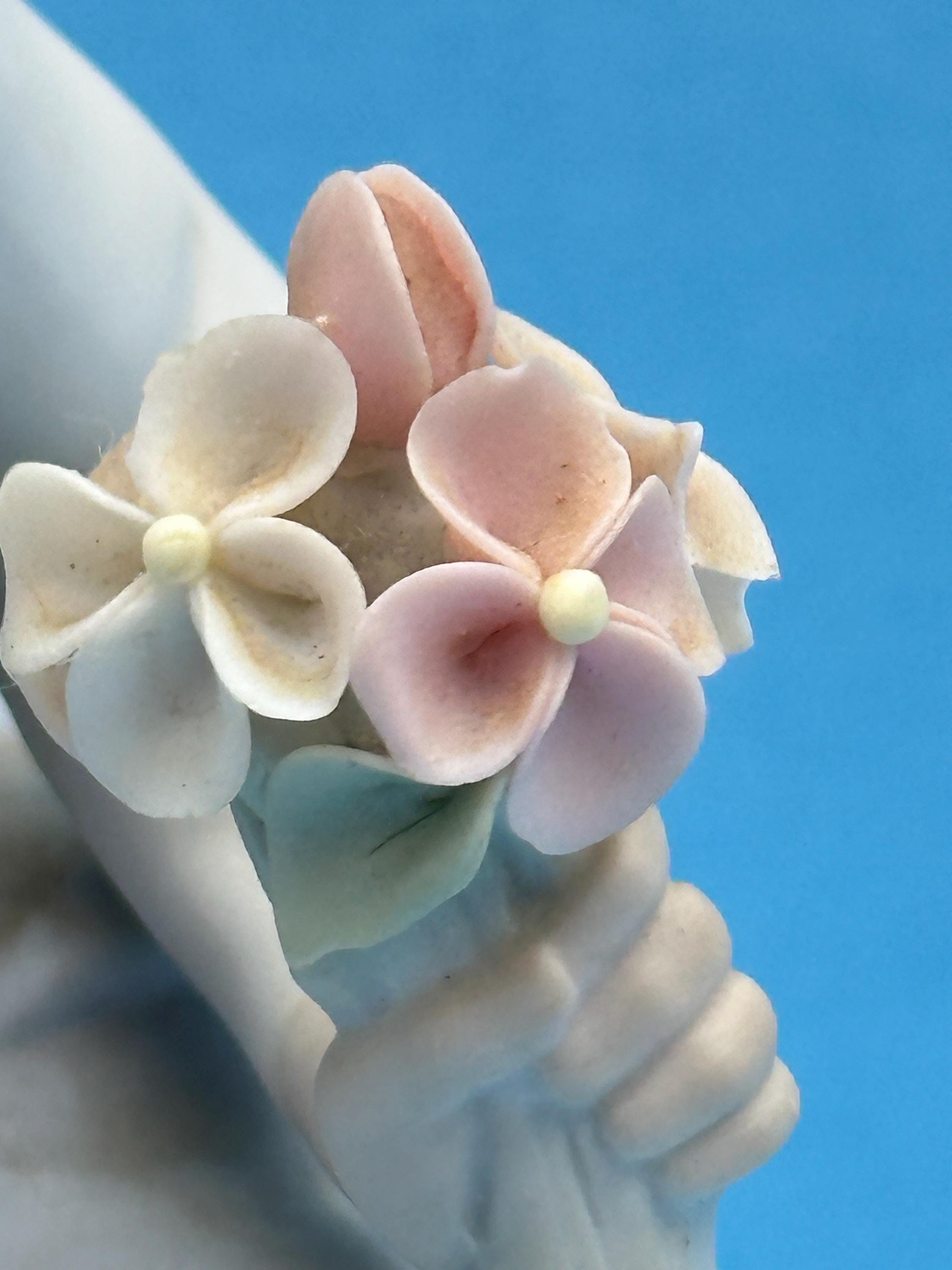 XX Lladro Girl Picking Flowers - Etsy