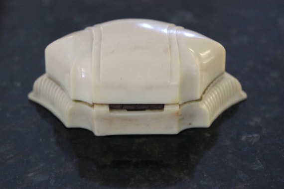 Vintage  Double Ring Presentation Box - image 8