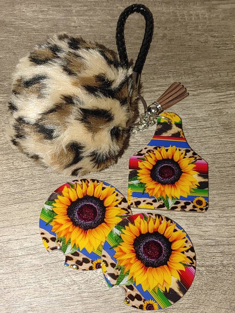Stripe sunflower keychain and car coaster set
