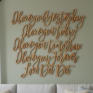 Sztuka ścienna z drewna brzozowego „Kocham Cię na zawsze”, napis wycinany CNC