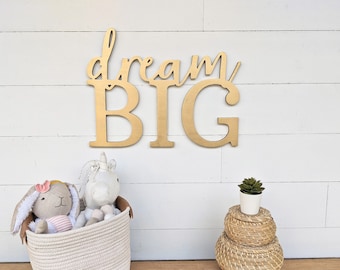 Letrero de madera "Sueña en grande", decoración infantil de aventura.