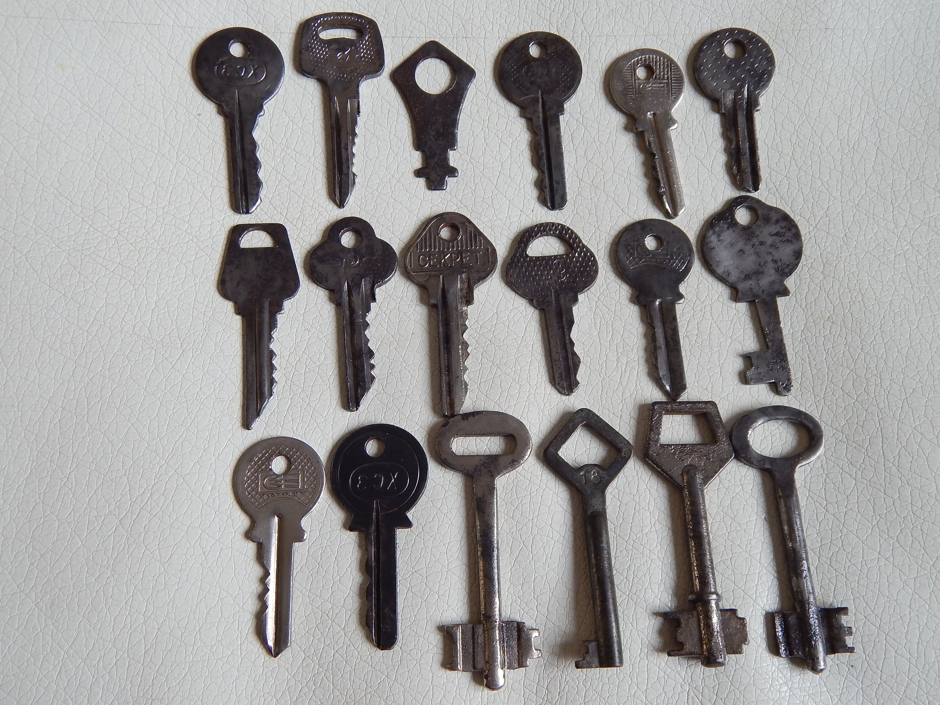 Set of 18 Vintage USSR Keys Antique Soviet Key Etsy