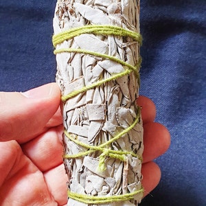 Large White Sage Smudge Stick for cleansing negative energy 11cm 94.3in 40g
